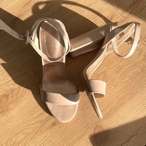 Mix No.6 /Women’s heels / Size 7 / Natural Color /